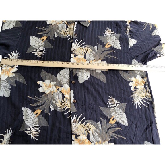 Tommy Bahama Mens Aloha Shirt 100% Silk Size XXL Floral Hawaiian Island Button - Picture 5 of 10